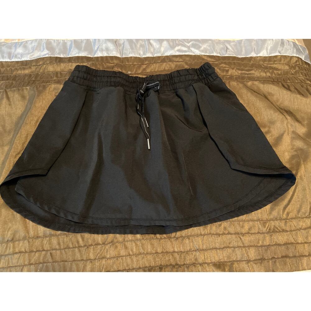 Mono B black workout skirt skort Size S small
